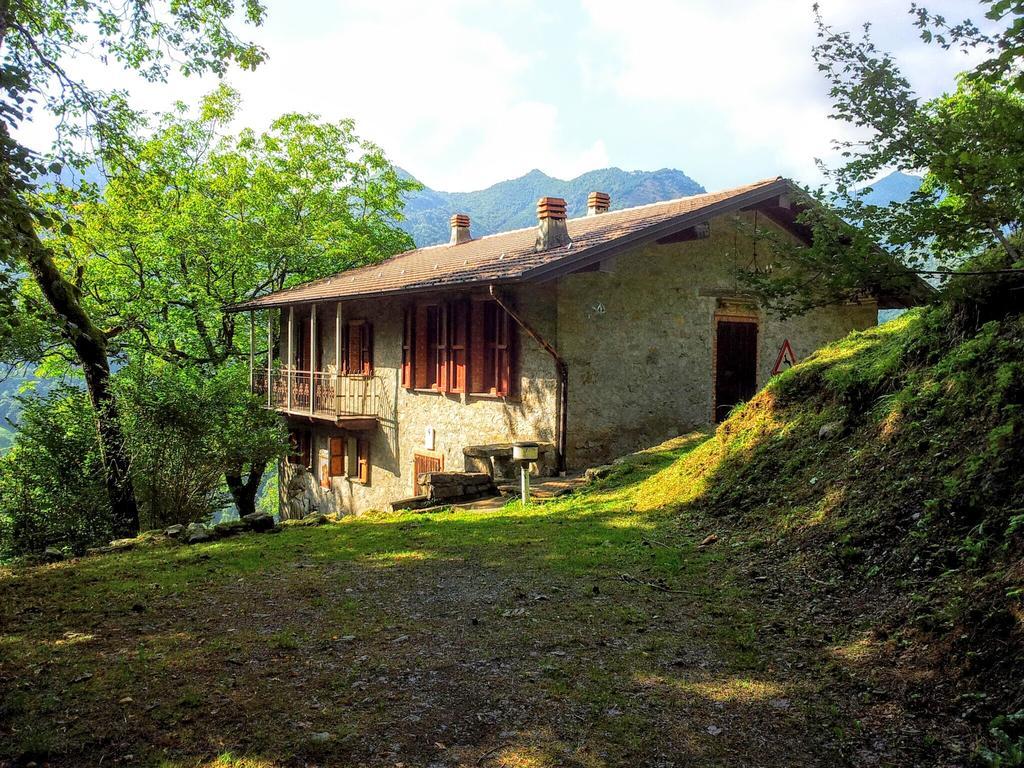 منزل الضيف Bracca  في Casa Vecia المظهر الخارجي الصورة