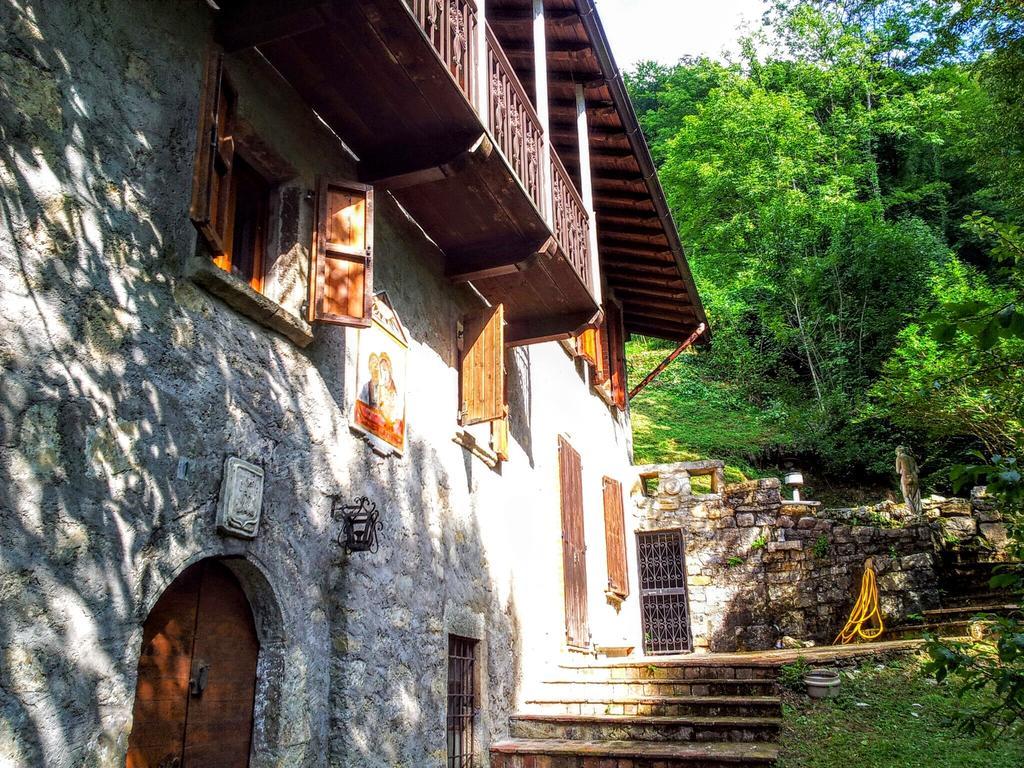 منزل الضيف Bracca  في Casa Vecia المظهر الخارجي الصورة